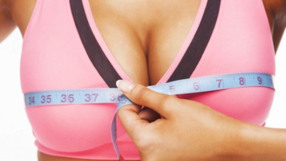 breast measurement with a centimeter